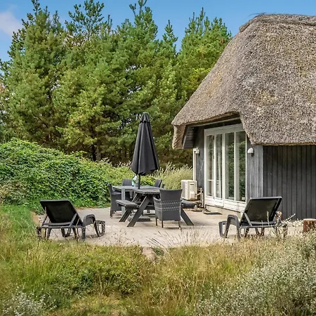 Amazing In With Sauna Holiday home Blavand